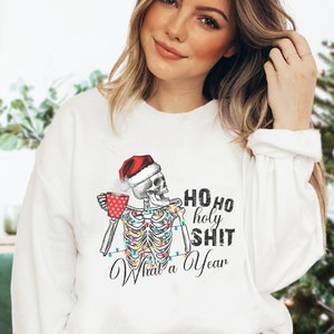 Skelett Sweatshirt, Skelett Ho Ho was für ein Jahr Pullover, Goth Weihnachtspullover, Weihnachtsgeschenk, Santa Sweatshirt, festliches Sweatshirt