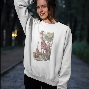 Vintage Giraffe Sweatshirt, Wildlife Sweatshirt, Vintage Animal Sweatshirt Jumper, Animal Lover, Wild Animal, Jungle Forest Animals