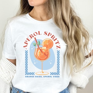 Koszulka Aperol Spritz, koszulka z grafiką Fun Cocktail, koszulka z letnim drinkiem koktajlowym, wyjątkowy prezent dla entuzjastów Aperol, prezent dla miłośników koktajli