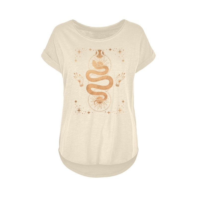 T-shirt carte de tarot serpent mystique, t-shirt occulte pour femmes image 3