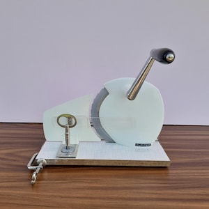 Ręczna krajalnica do chleba i wędlin Vintage, lata 70. i 80. JUPITER, metalowa i formica
