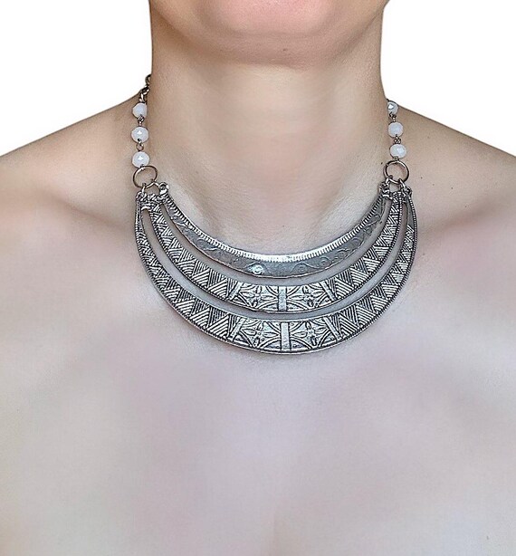 Textured Metal Bib Necklace With Faux Pearls Etsy