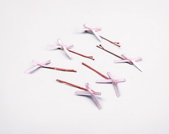 Grips Kirby avec nœud rose pailleté (lot de six) | Inspiré des coquettes