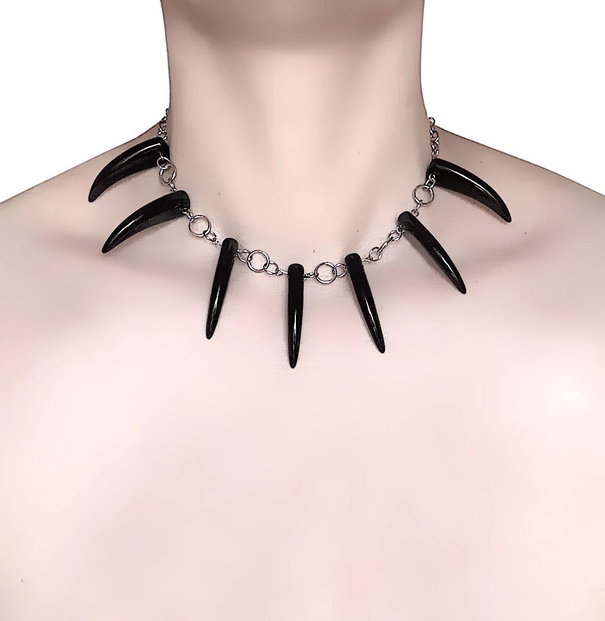 Black Spike Fang Choker – Gothic Alt Punk Statement Necklace With