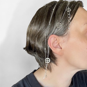 Cogs and Chains Hair Clip