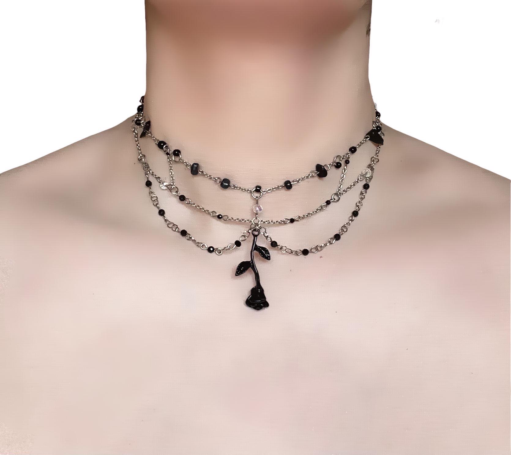 Collana Gotica Rosa Nera In Argento 925 Con Zirconi Rossi – Gioiello Dark Per Donne, Regalo Halloween