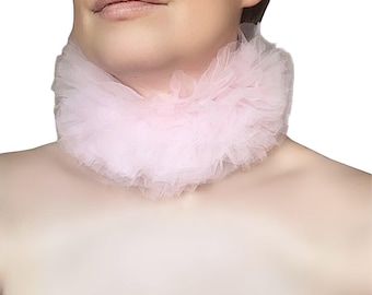 Różowa koronkowa siateczka plisowana choker z wieloma falbankami