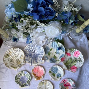 Coastal Decoupage Shell Jewelry Dish | Beachy Trinket Holder | Scallop Shell Ring Dish | Ocean-Inspired Decor | Gift