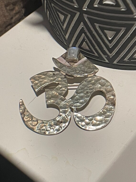 Sterling silver Opal Om Hammered Large Necklace o… - image 5