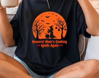 Halloween Momster T-Shirt: Funny Spooky Mama Costume Top