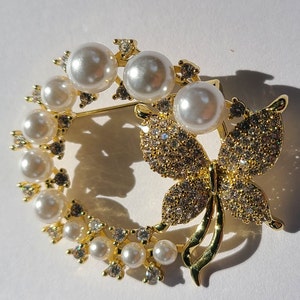 Rhinestone Brooches-Faux Pearl Brooch-Brooches-Cocktail Brooch-Special jewelry