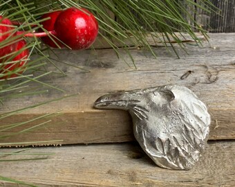 Raven Lapel Pin/Talismano