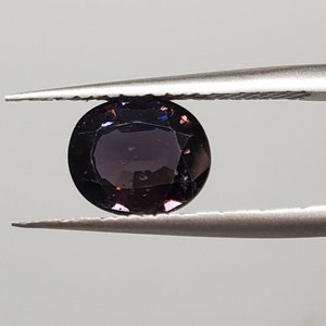 Purple spinel gemstone. Natural spinel for jewelry designing! 1.78 Carets! 8X6.mm