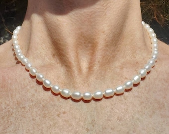 Rice pearl necklace. Tiny pearl necklace. Cultured pearls with 14k gold clasp. Real pearl necklace!