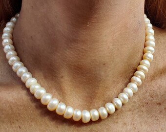 Pink button pearl necklace. Pink pearl choker. Chunky pearl necklace!