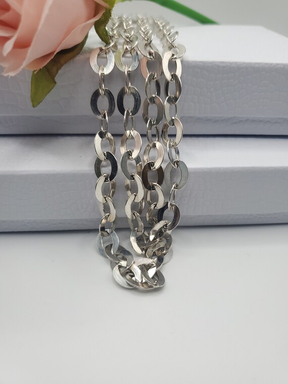 Vintage silver stacking necklace. Fine silver chain! Gem