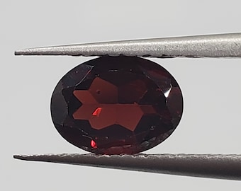 Red Garnet for Jewelry designing. loose red garnets for Jewelry making! 1.52 Carets!