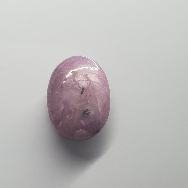 Pink Sapphire Cabochon for jewelry designing. Untreated sapphire! 5.45 carets!