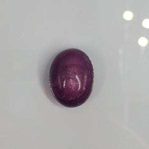 Oval Ruby cabochon. Pigeon blood ruby for jewelry designing! 6.77 carets! 12X9mm