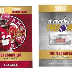 Lote de 2 cartas 2017 Rookie Phenoms Tua Tagovailoa Custom Rookie Mint Alabama - Miami Dolphins PHENOMS Gold Platinum ACEO