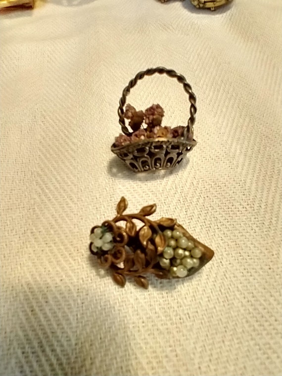 vintage Victorian style flower pins - image 1