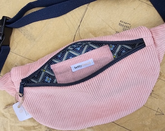 DUSTY PINK Bumbag