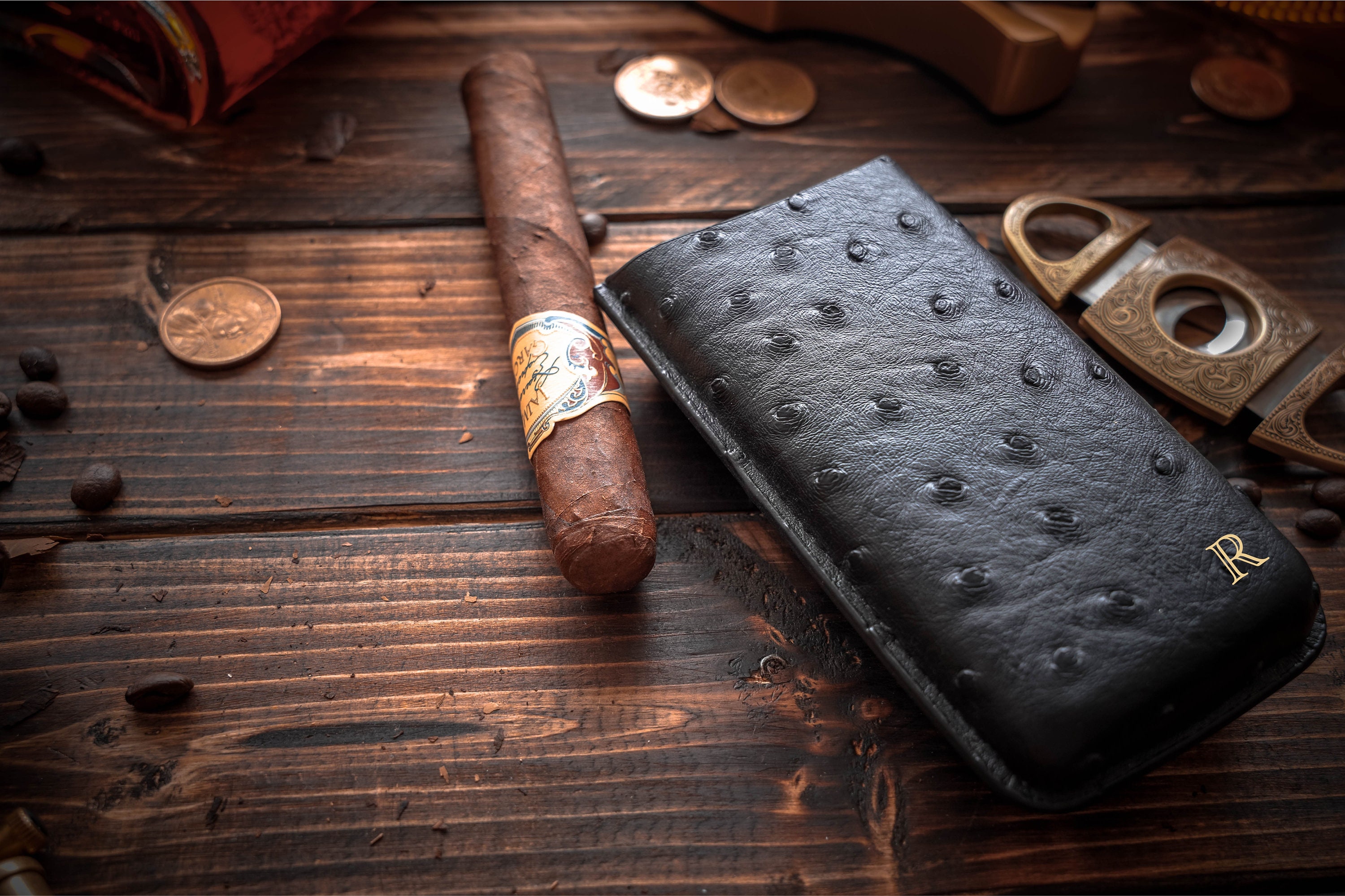 Avo 2 Cigar Ostrich Leather Case