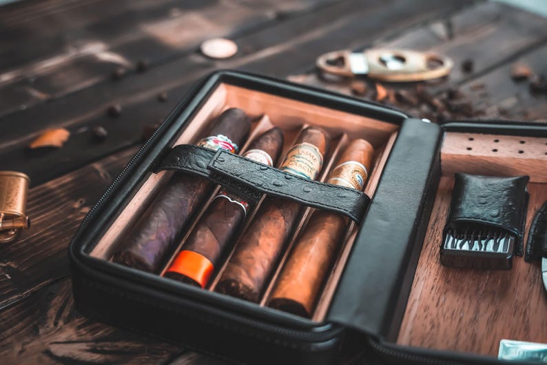 Personalized Cigar Humidor with Lighter and Cutter, Engraved Cigar Gift for Him, Father's Day Gift, Custom Cigar Room Accessory, Unique Gift image 8