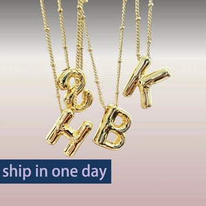 Collar de letras de globo con cadena satelital con cuentas, letra 3D, colgante inicial de burbuja de oro de 14k, carta de hojaldre personalizada, joyería personalizada,