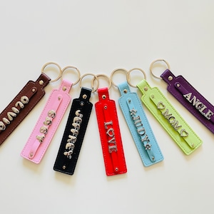 Custom Name Keychain,  Keychain with Name, Purse Charm, Custom bags Charm, Gift for Her, Bridesmaid Gifts, Christmas Gifts