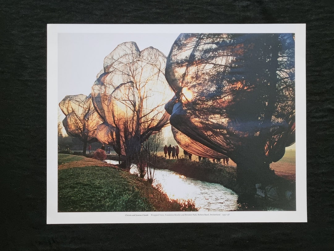 版画 Christo & Jeanne-Claude/Wrapped Trees-1 Christo & Jeanne Claude, Wrapped Trees | WSJ Gallery