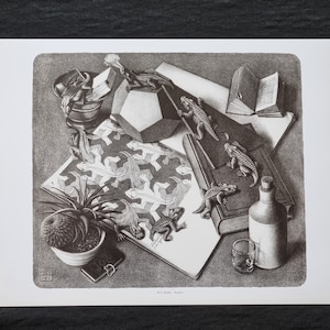 M.C. Escher &quot;Rettili, 1943&quot; Edizione d’Arte monocromatica. Sul retro, copyright, titolo e descrizione dell&#39;opera. Dimensioni 36x28 cm.