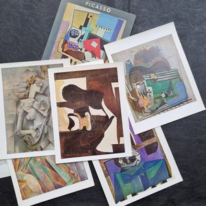 Pablo Picasso Portfolio with 6 color reproductions. Printed in Switzerland. Size 24 x 30 cm. Home decor.
