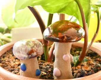 Groovy ceramic mini mushroom decor (various colors)