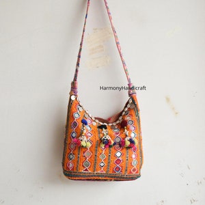 Handgemachte indische Vintage Banjara Tasche, Afghani Stickerei Tasche, Boho Tasche, Boho Schultertasche, indische Tasche, Münze Spiegelarbeit große Tasche