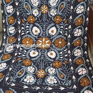Suzani throw, Suzani bedspread, Suzani Table cover, Hand embroidery Suzani bed-cover, Suzani decor suzani quilt, Uzbek suzani embroidery rug