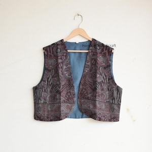 Wool vest, Hand Embroidery vest, Cotton quilted vest, sleeveless jacket, vintage quilted jacket, boho vest, handmade wool vest, Indian vest