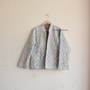 Kantha Quilted Jacket, Indian handblock print quilted jacket,Short quilted jacket,Cotton jacket,Reversible cotton quilted jacket,boho jacket