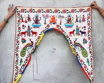 Vintage Banjara Toran: bordado Kuchi, colgante de pared boho indio