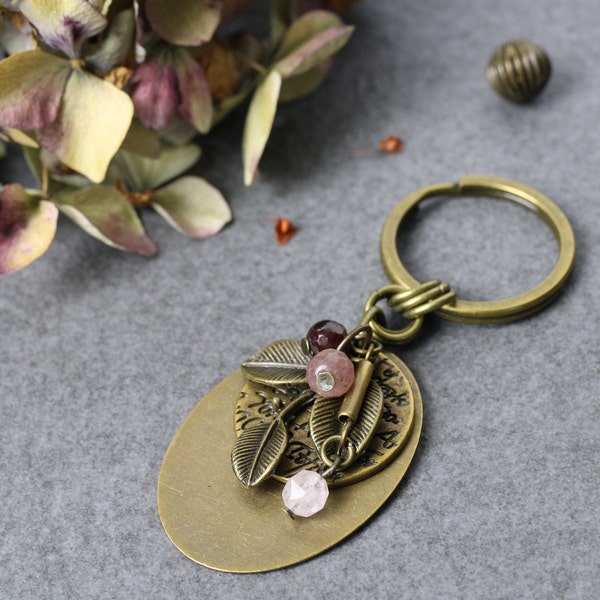 Keychain Taschenbaumler bronze-colored vintage floral gemstones lettering nostalgic rose quartz garnet cherry quartz