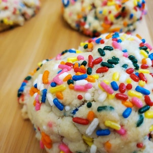 Thick Chewy Vegan Confetti Sprinkle Cookies