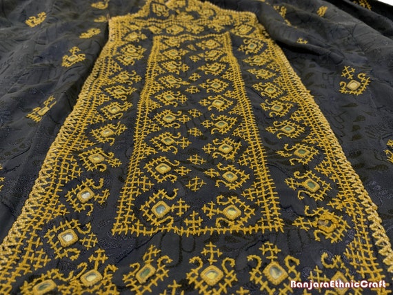 Vintage Balochi Embroidery Dress , Embroidered Mi… - image 8