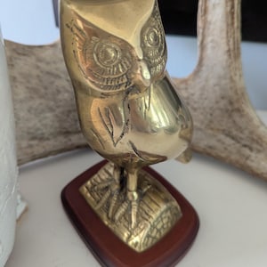 Large 7&quot; Brass Vintage Owl on wood stand, 7&quot; Mid-Century Brass Owl Figurine