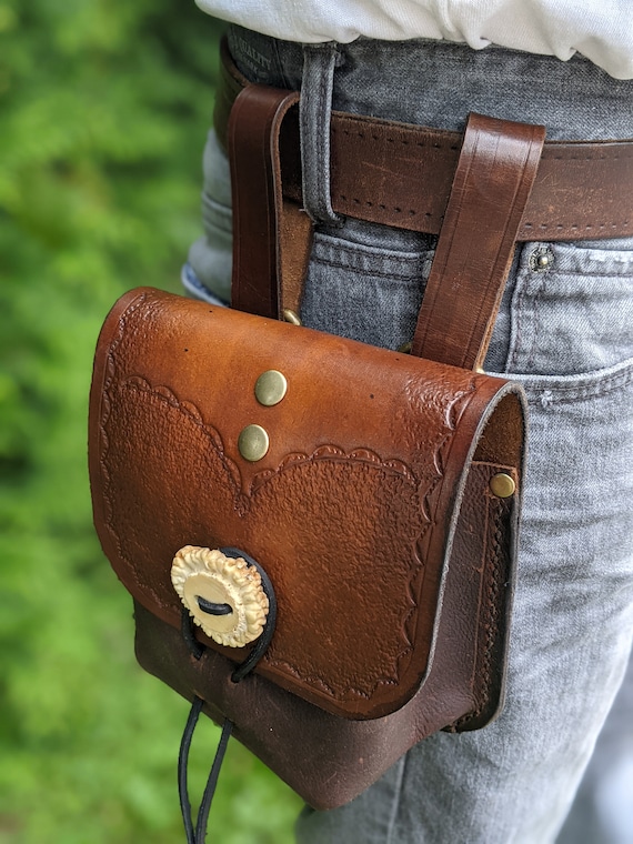 Handmade Leather Belt Pouch Bushcraft