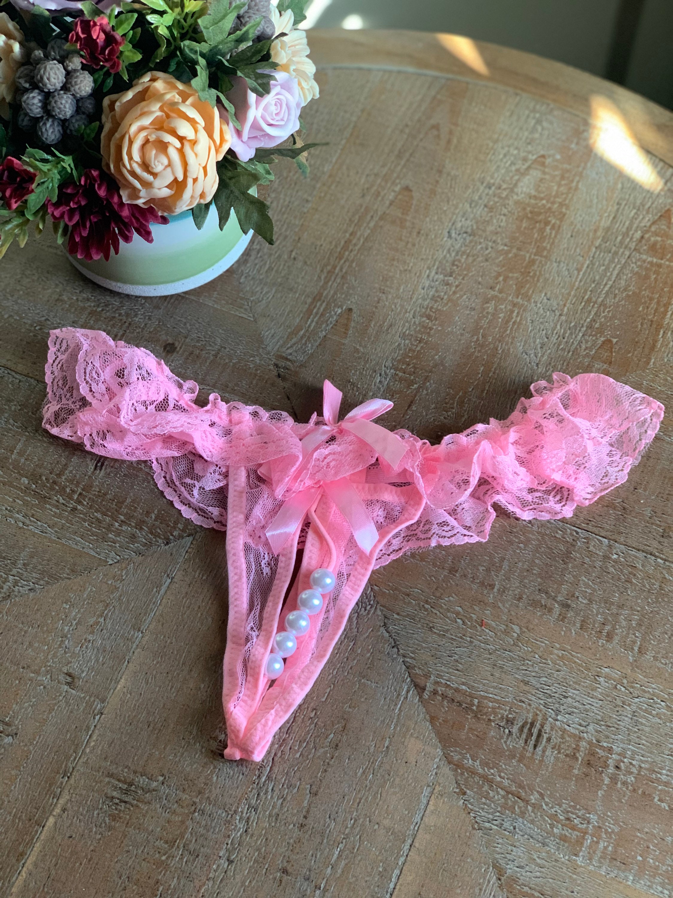 Crotchless panties with pearls
