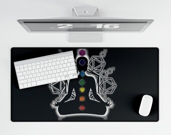 Tappetino da scrivania Dice Chakra, dadi, dnd, Dungeons and Dragons, Geometria, Galassia, Nerd, Geek, Giocatore, RPG, TTRPG, Sacro, Regalo