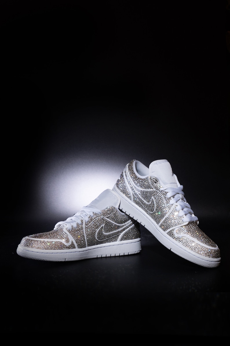 Nike Air Jordan 1 with Swarovski Crystals. Custom sneakers. Bridal sneakers. Wedding sneakers Nike Air Jordan 1 low image 5