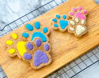 Paw Print Dog Treats, Gourmet Plain Treats for Dogs, Natural Pet Treat, Healthy Treats, Dog Gotcha Day, Limited Ingredient, Puppy Birthday