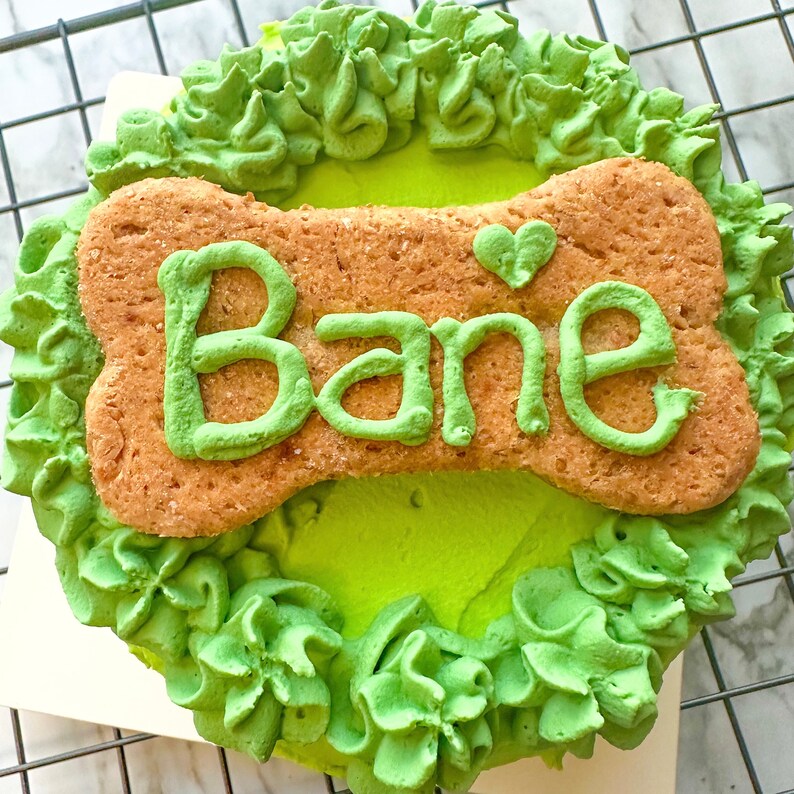Personalized Dog Cake, Gourmet Cake for Dogs, Natural Pet Treat