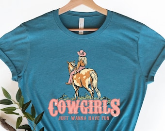 Cowgirls Just Wanna Have Fun, Cowgirl Riding Horse, Western Shirt Women, Retro Shirts, Rodeo Shirts, Western Sweatshirt, Cowgirl Shirt